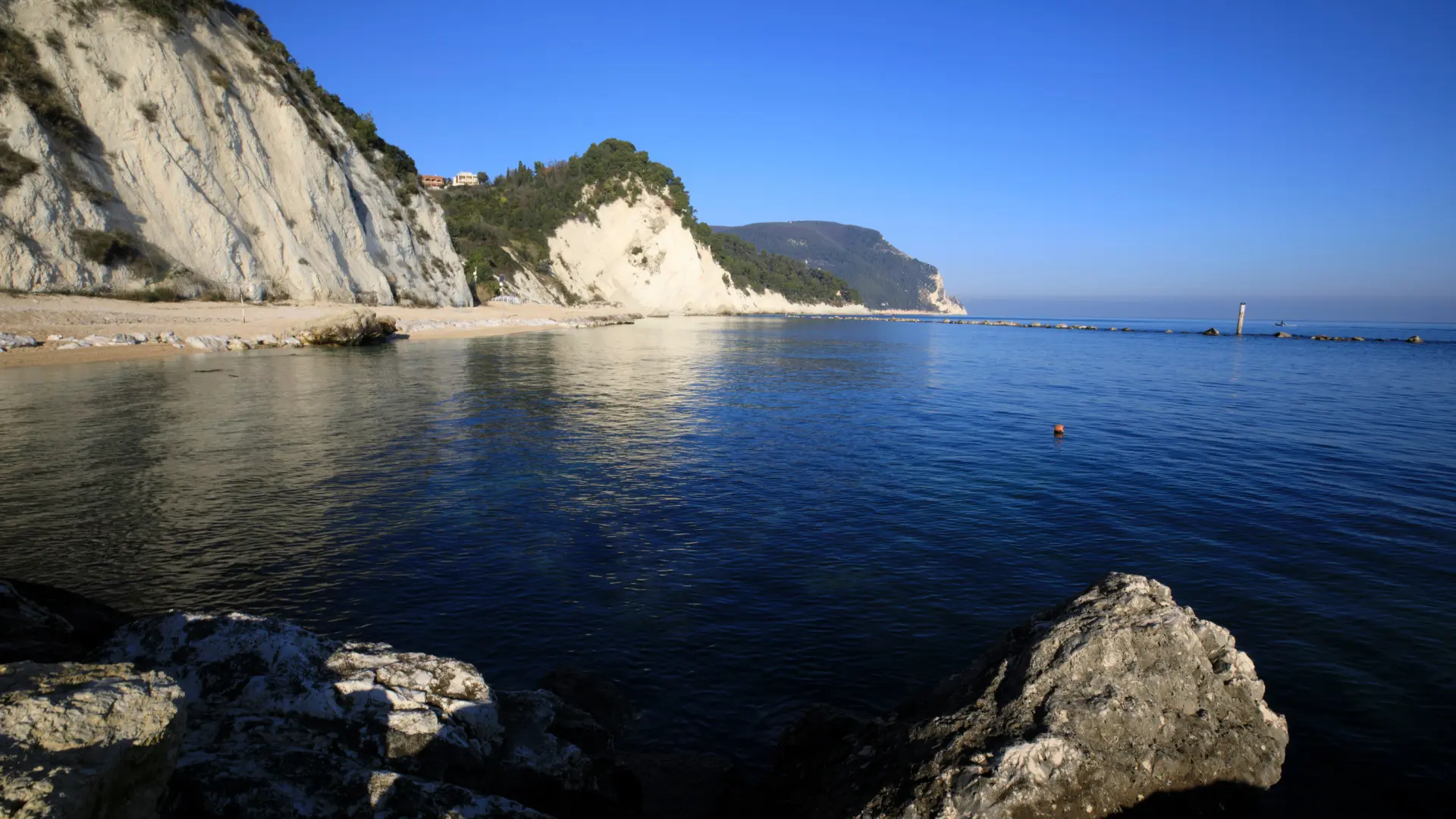 Immagine della Riviera del Conero in Ancona